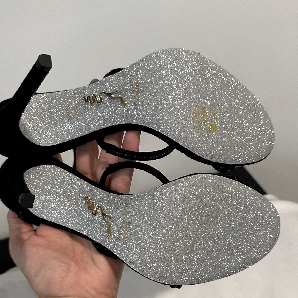 RENE CAOVILLA NWOT Cleo Suede Strass Ankle-wrap Sandals Black Sandal Heel 37.5 - Picture 7 of 7